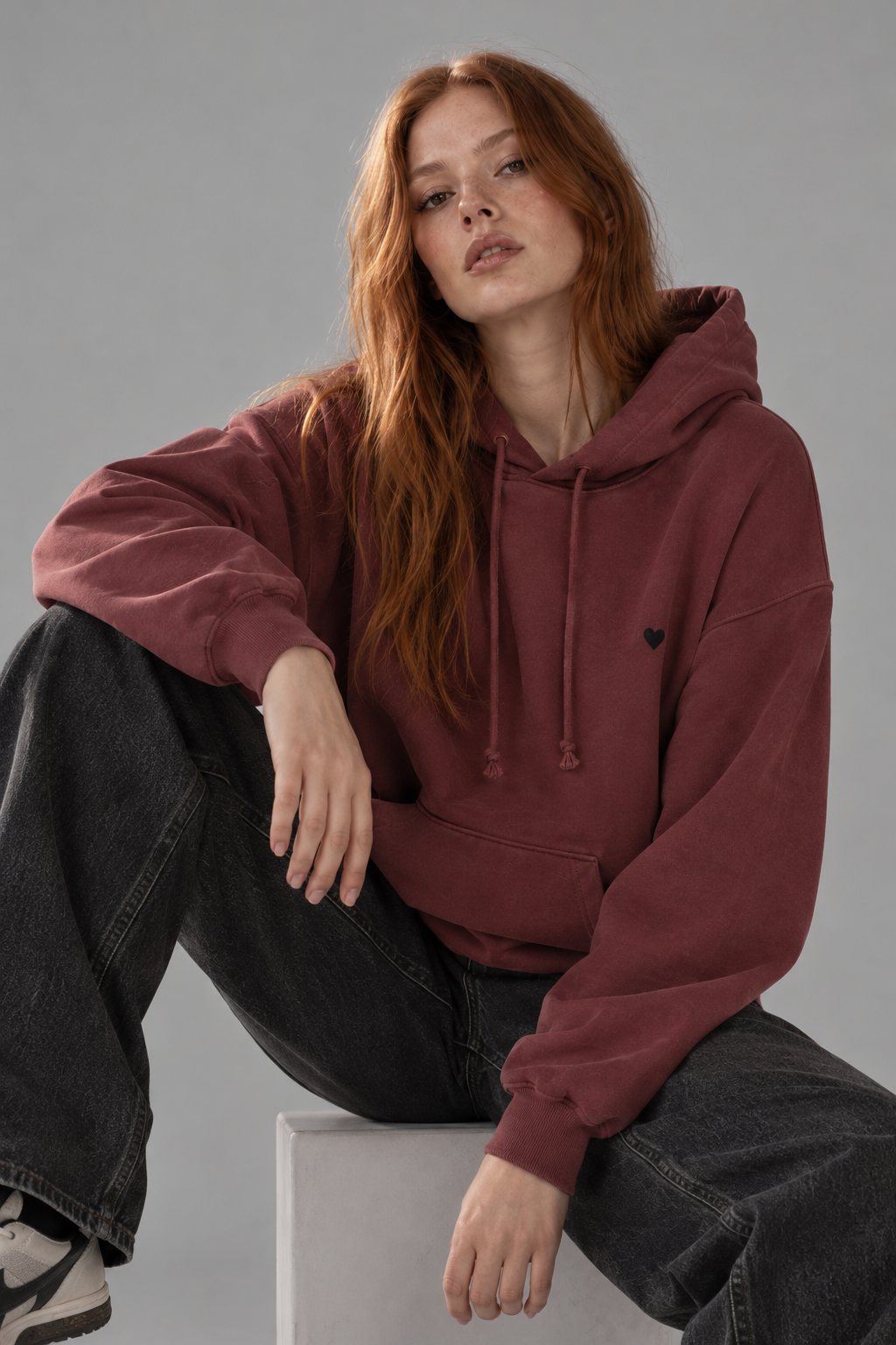Bordo Kapüşonlu Nakışlı Hoodie