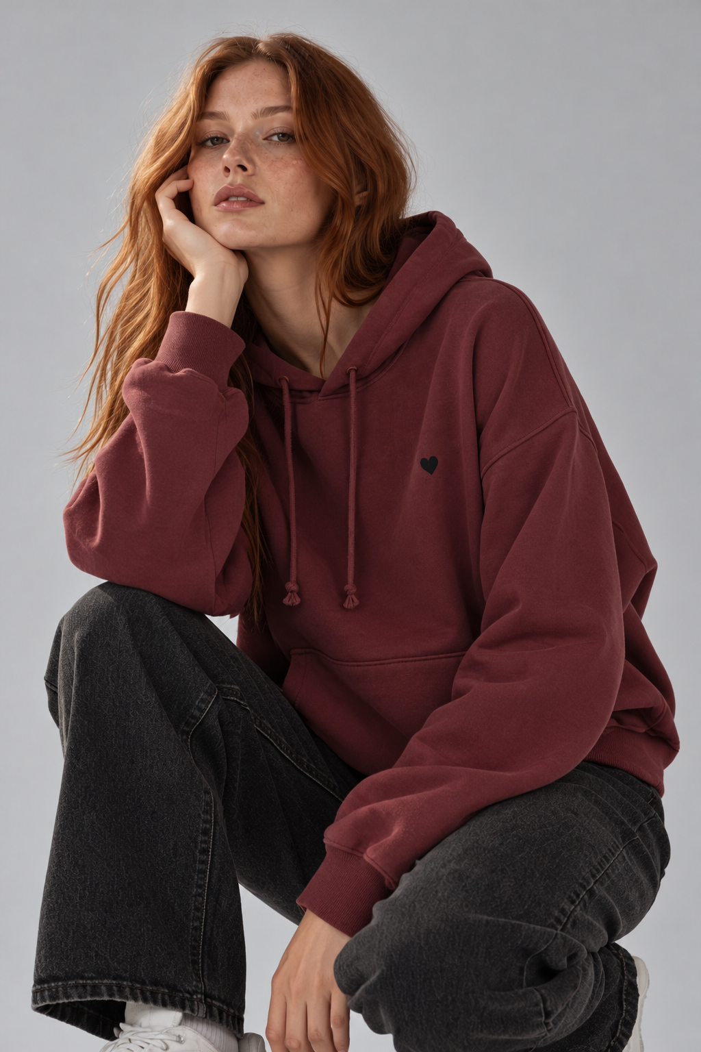 Bordo Kapüşonlu Nakışlı Hoodie