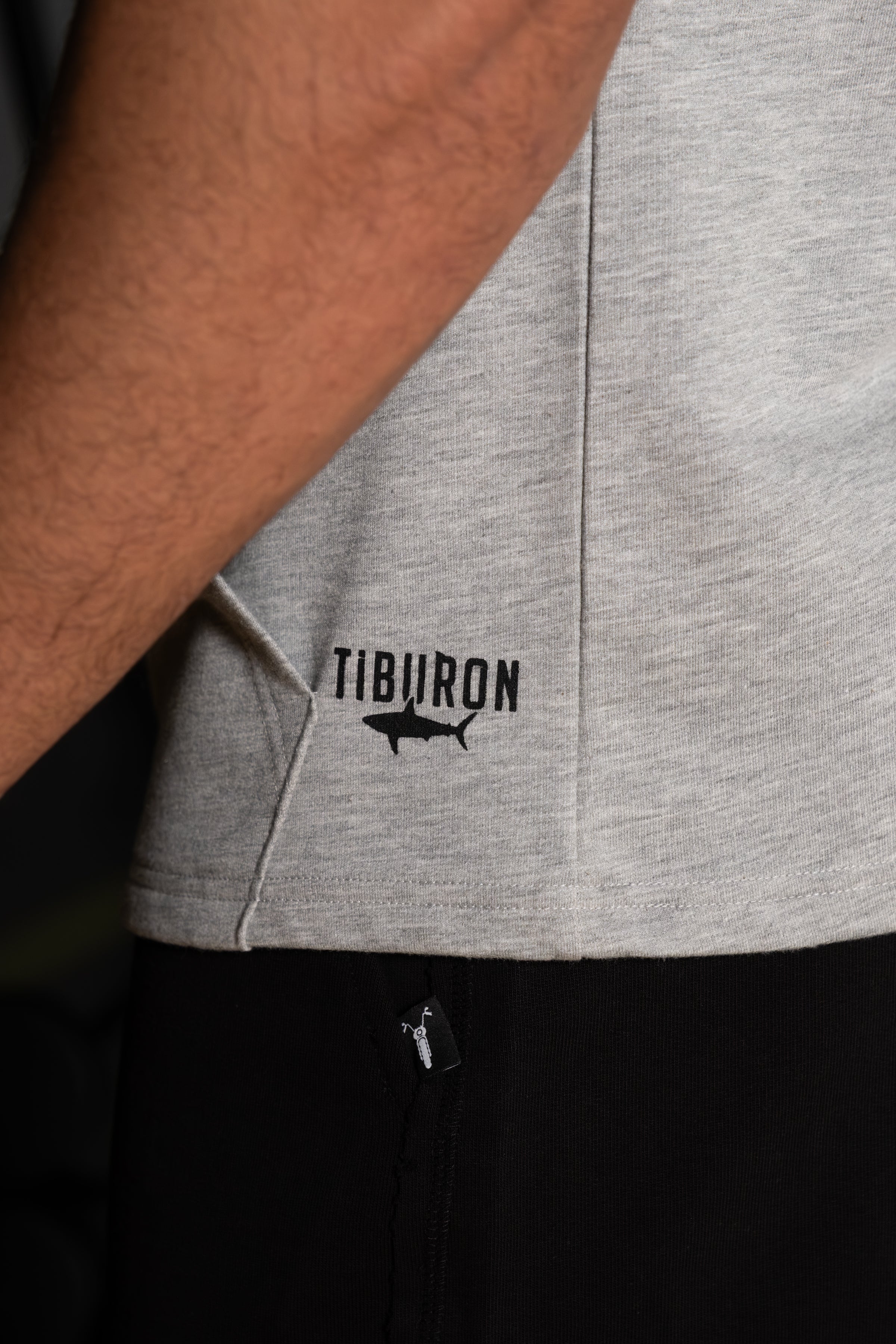 Tasarım Baskılı Kapüşonlu Grimelanj Kolsuz Sweatshirt