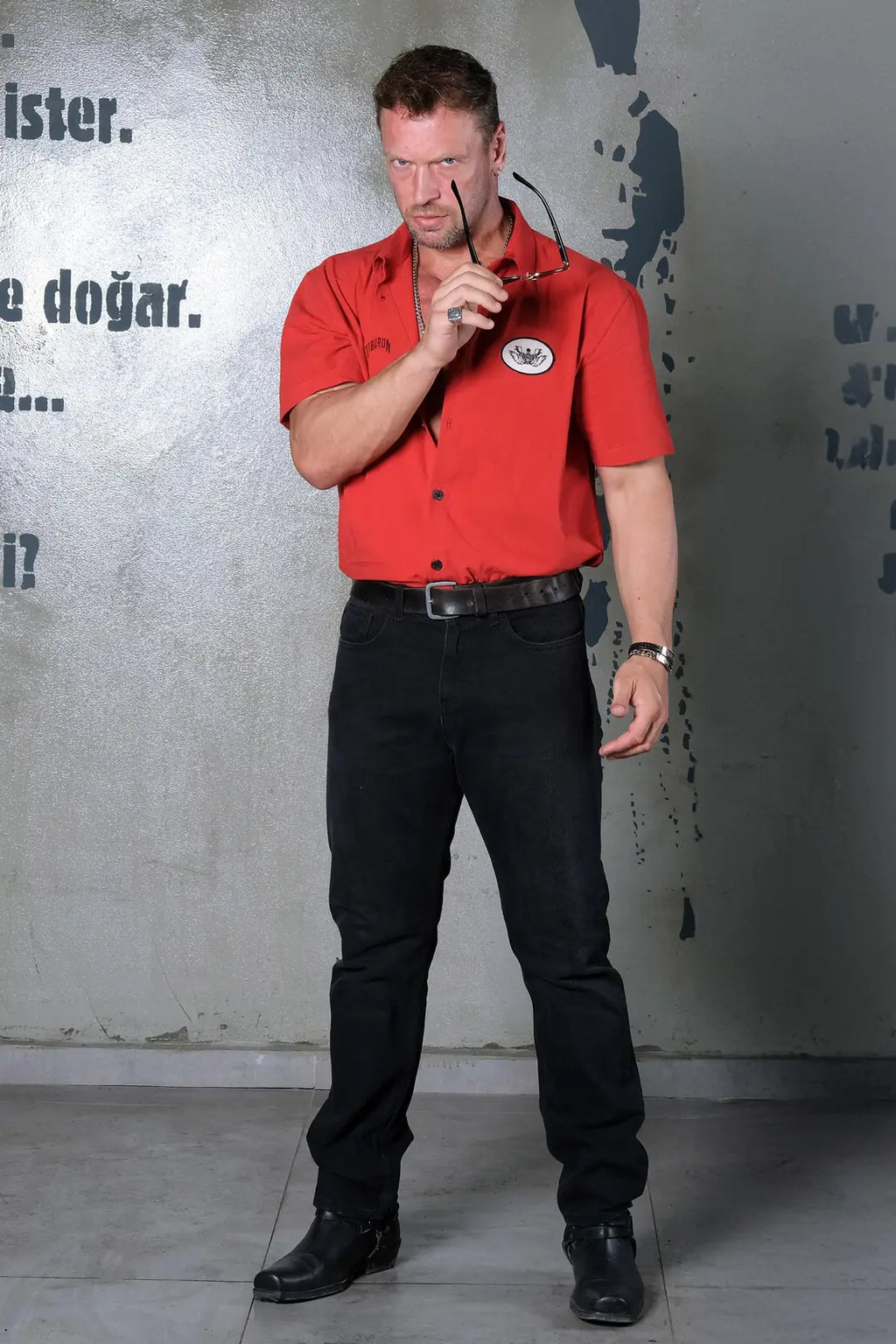 Kısa Kollu Patch Detaylı Kırmızı Erkek Gömlek