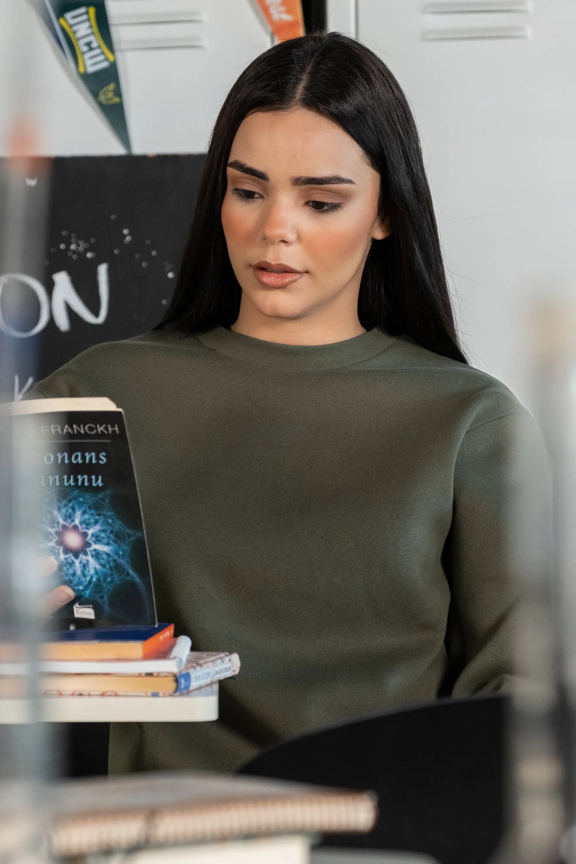 Kadın Haki Bisiklet Yaka Basic Sweatshirt