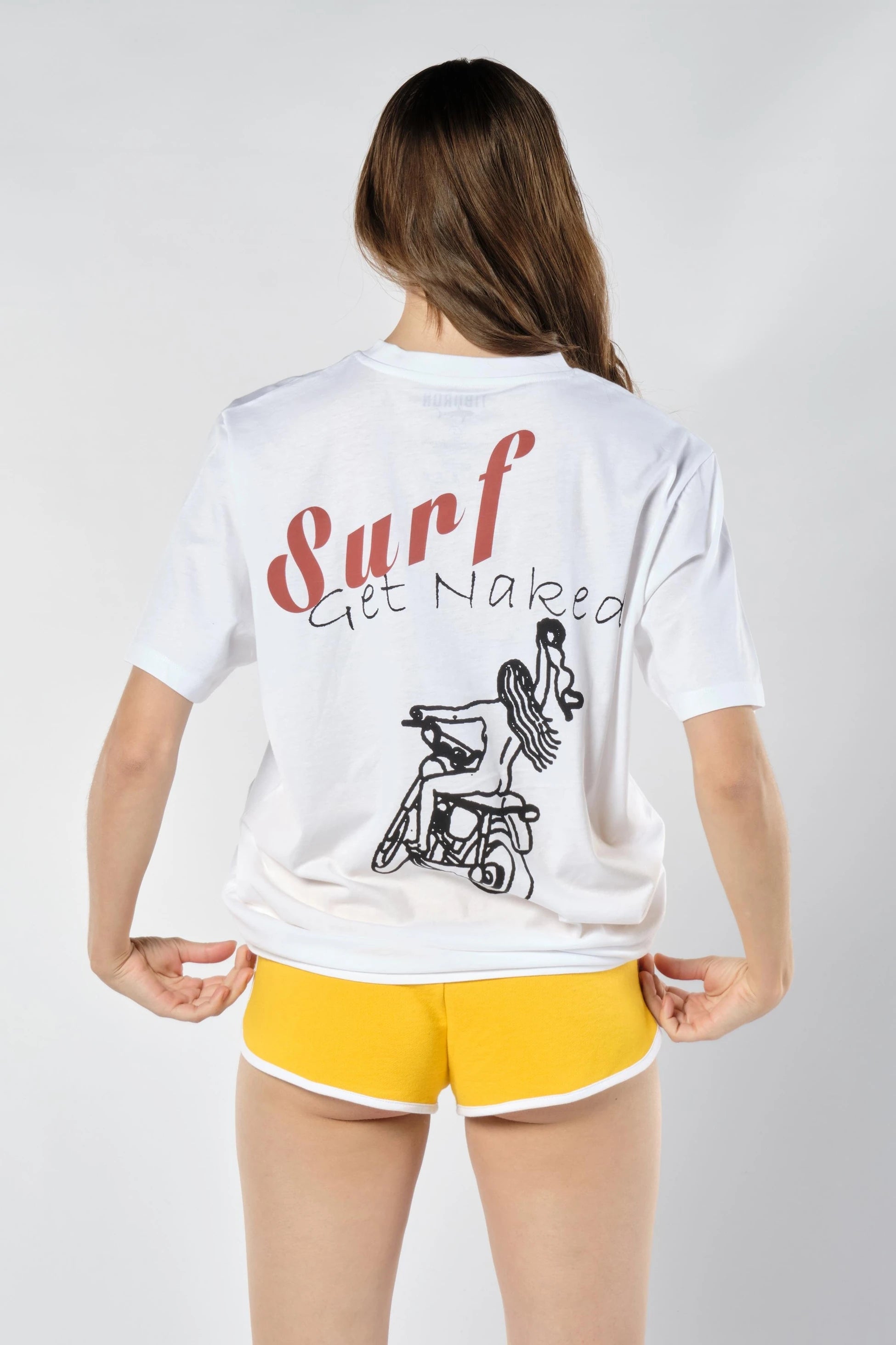 Sörf Temalı Kadın Beyaz Oversize Tişört