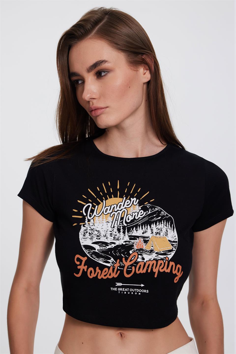 Siyah Baskılı Kadın Crop Tişört
