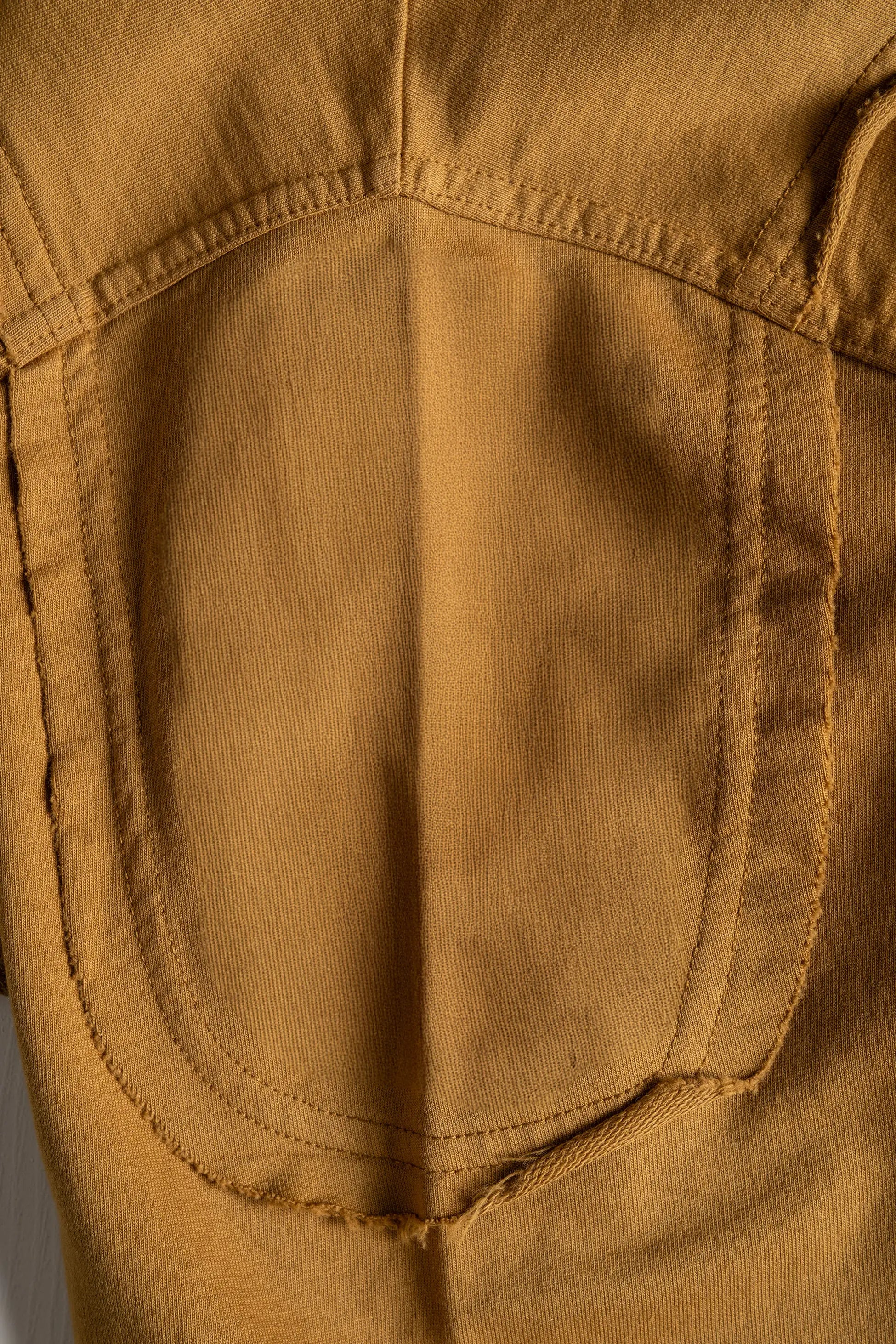 Dikiş Detaylı Hardal Sweatshirt