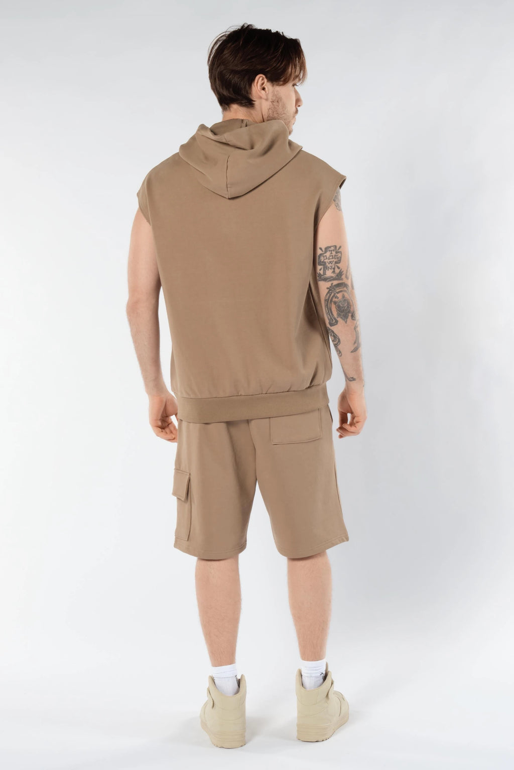 Nakışlı Kapüşonlu Kahverengi Kolsuz Erkek Hoodie