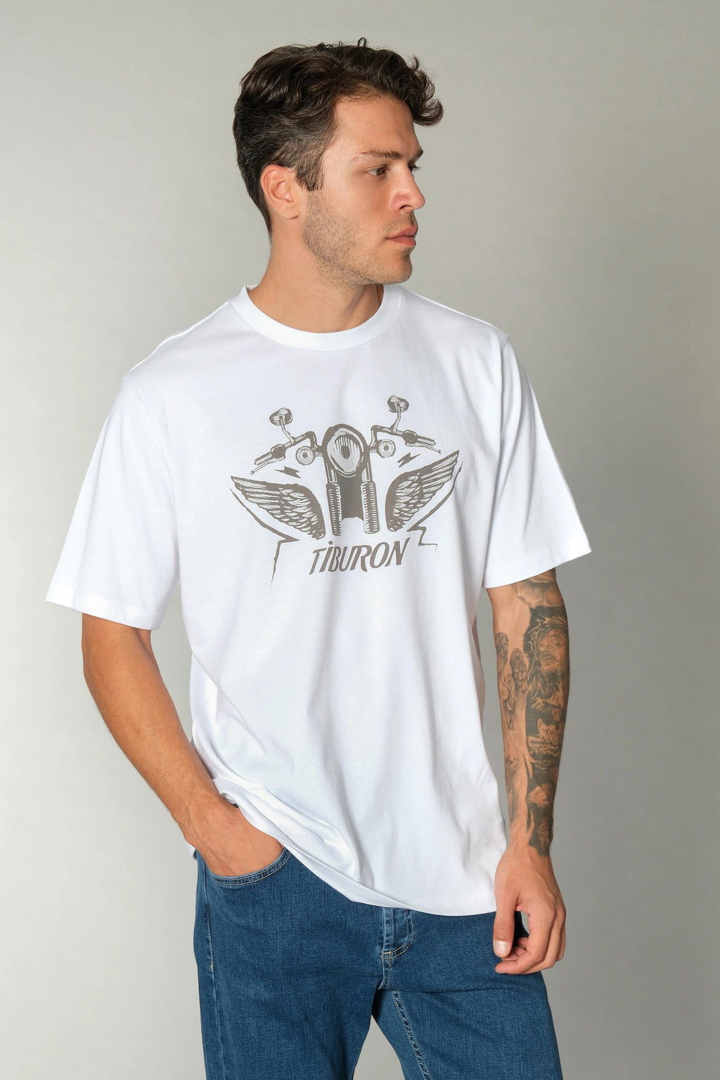 Motor Baskılı Beyaz Tshirt