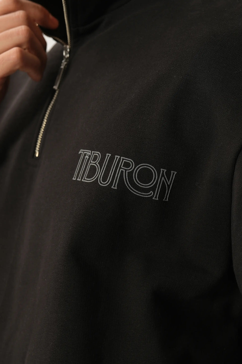 Yarım Fermuarlı Tiburon Siyah Sweatshirt