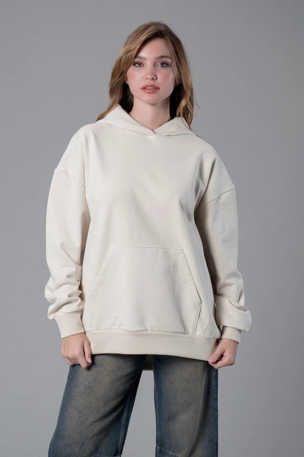 Ekru Kapüşonlu Cepli Hoodie