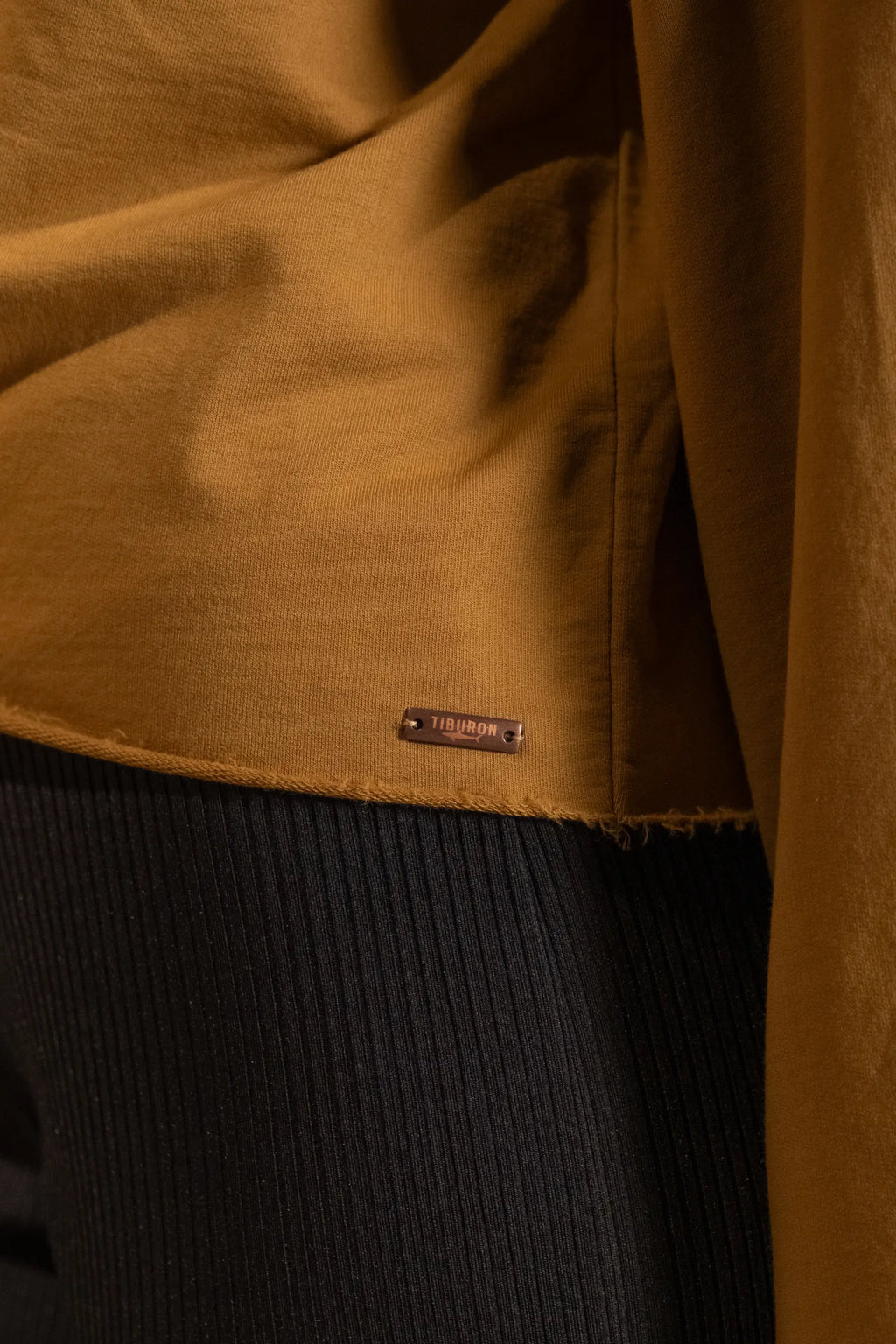 Dikiş Detaylı Hardal Sweatshirt