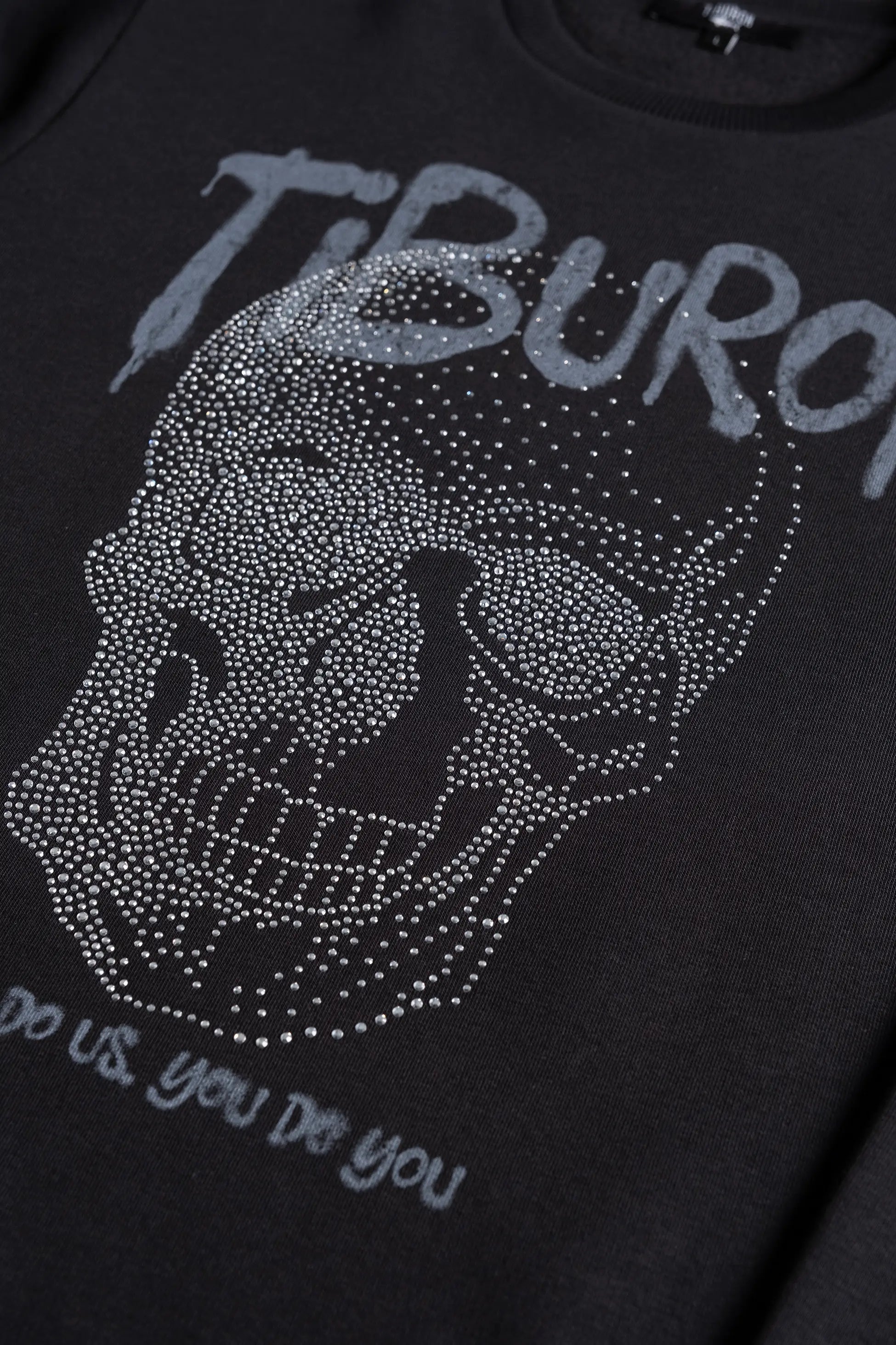 Taş Baskılı Siyah Erkek Sweatshirt