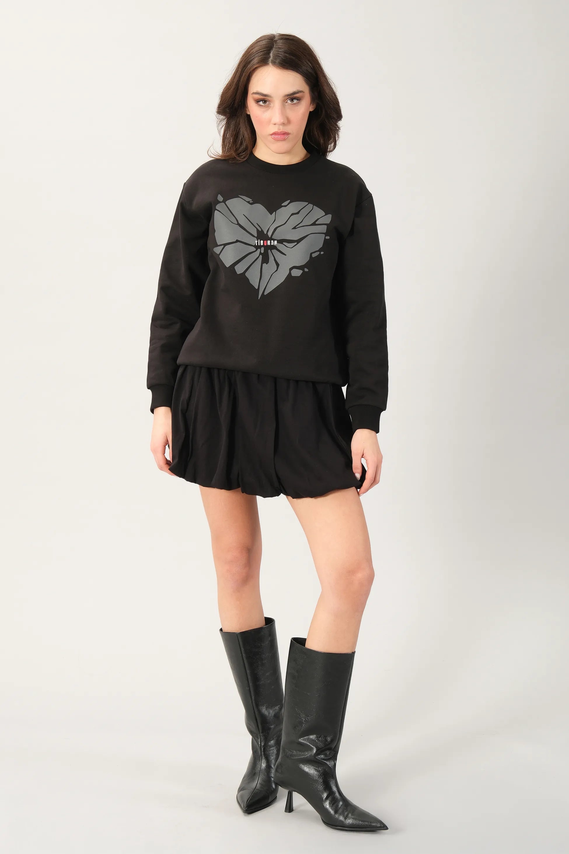 Tiburon Kalp Baskılı Siyah Sweatshirt