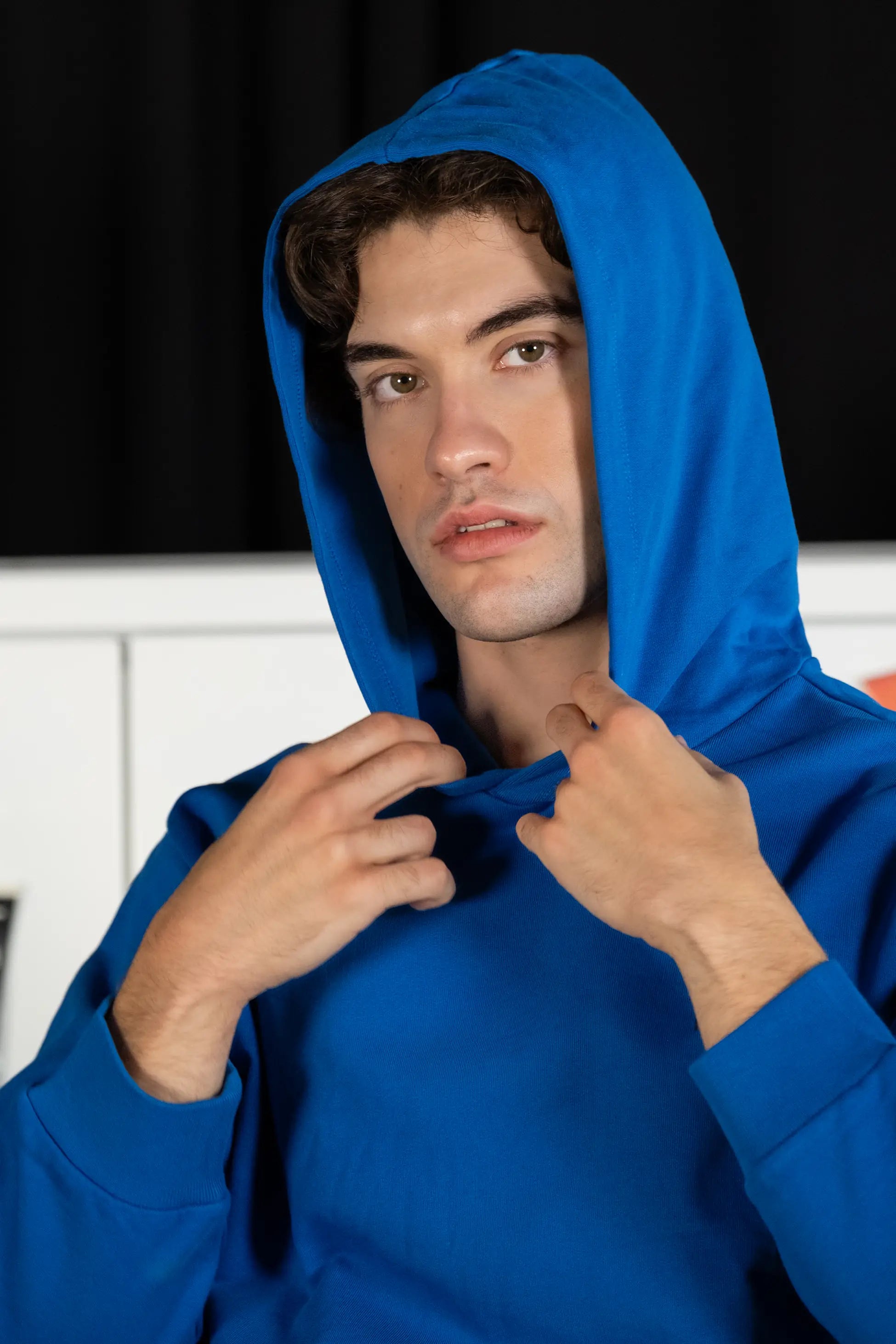 Nakış Detaylı Mavi Oversize Hoodie