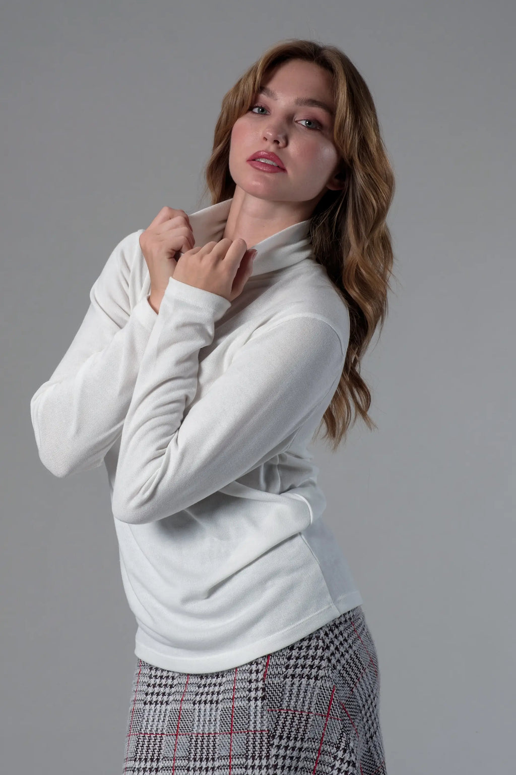 Beyaz Balıkçı Yaka Body